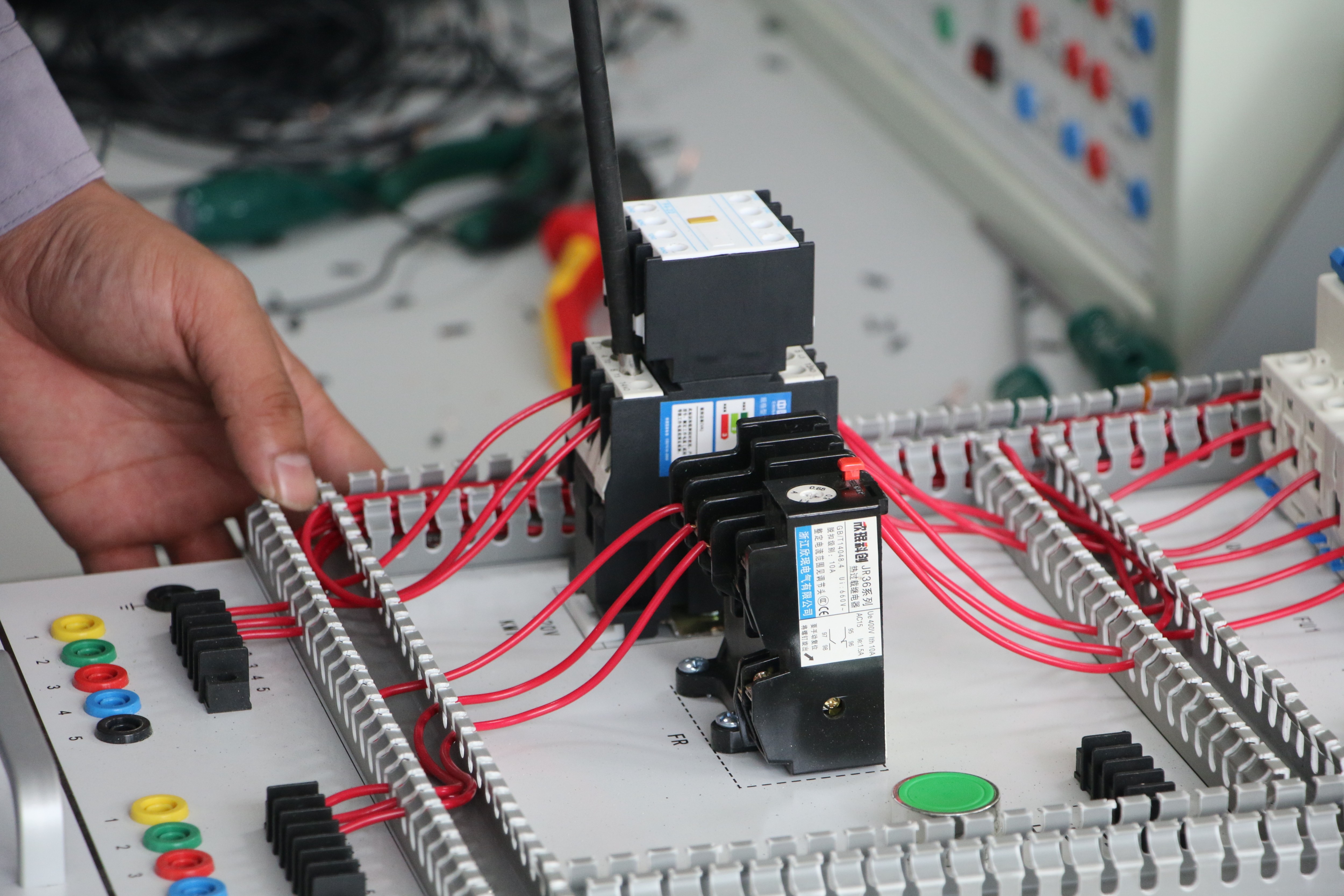 图片关键词 图片关键词