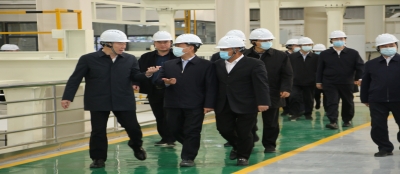 全市推动高质量发展交流会与会人员来多盈在线app网页登录鑫耀公司ALC新型建材项目观摩